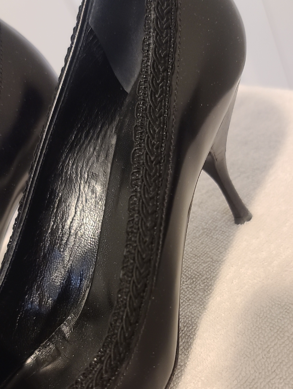 Prada Heels - Picture 5 of 9